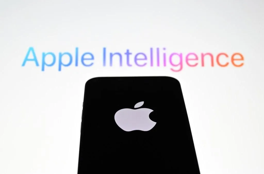 Apple Denies Elon Musk Claims of OpenAI Favoritism on App Store